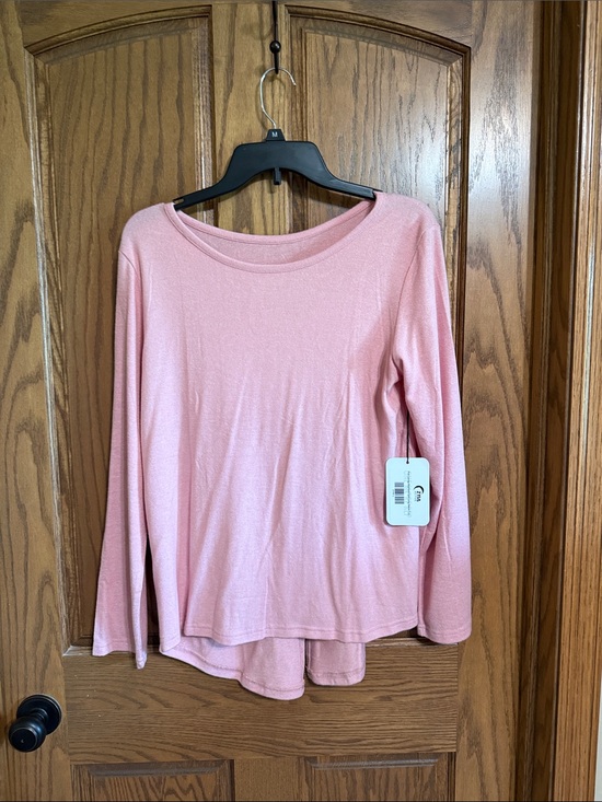 Zyia Active Tops - Relaxed Scoop-Neck Long-Sleeve Top in Dusty Pink